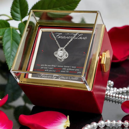 Bellisse Pendant + Rotating Rose Keepsake Box - Endless Devotion